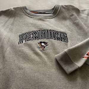 NWT NHL Pittsburgh Penguins Men’s Sweatshirt Embroidered